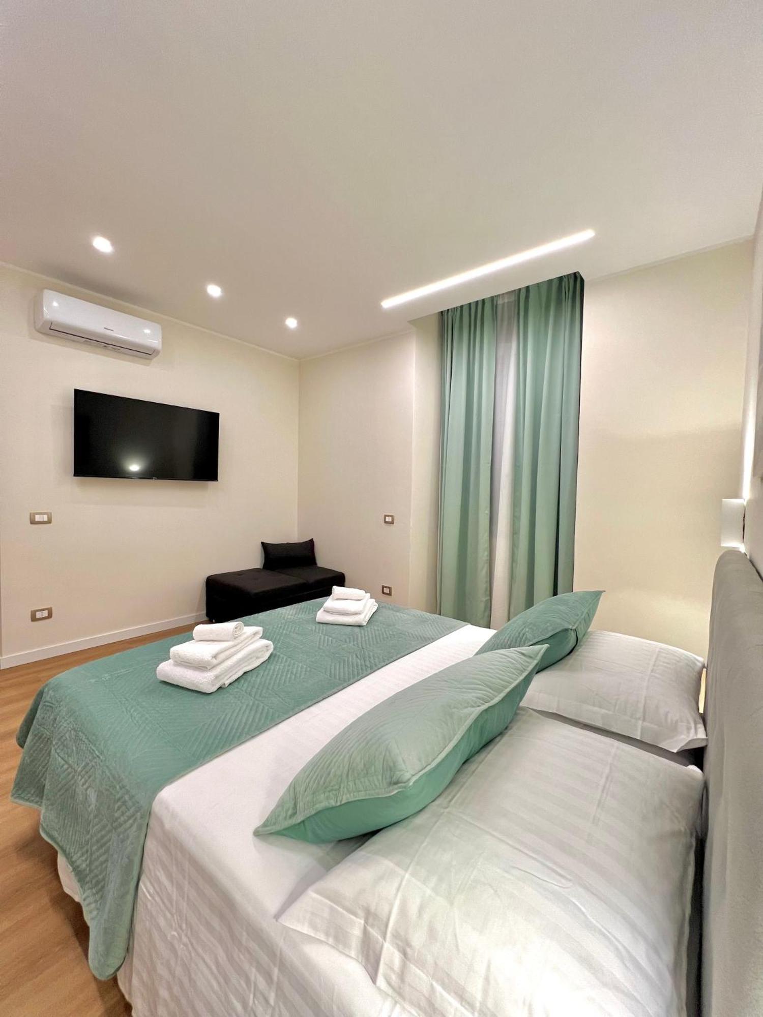 The Dream Apartment 100 M Dal Mare Savona Exteriér fotografie
